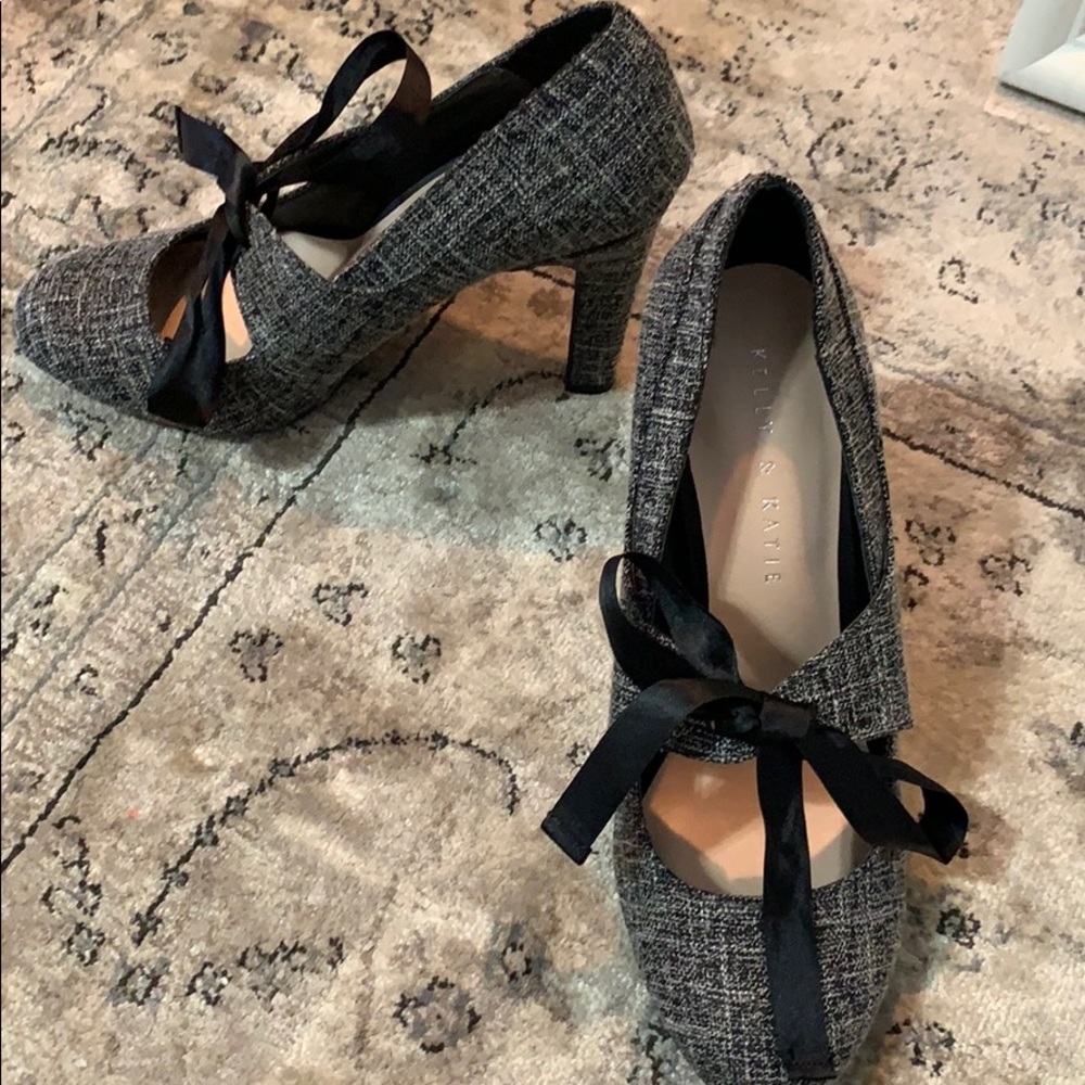 Kelly & Katie brushed black and white heels